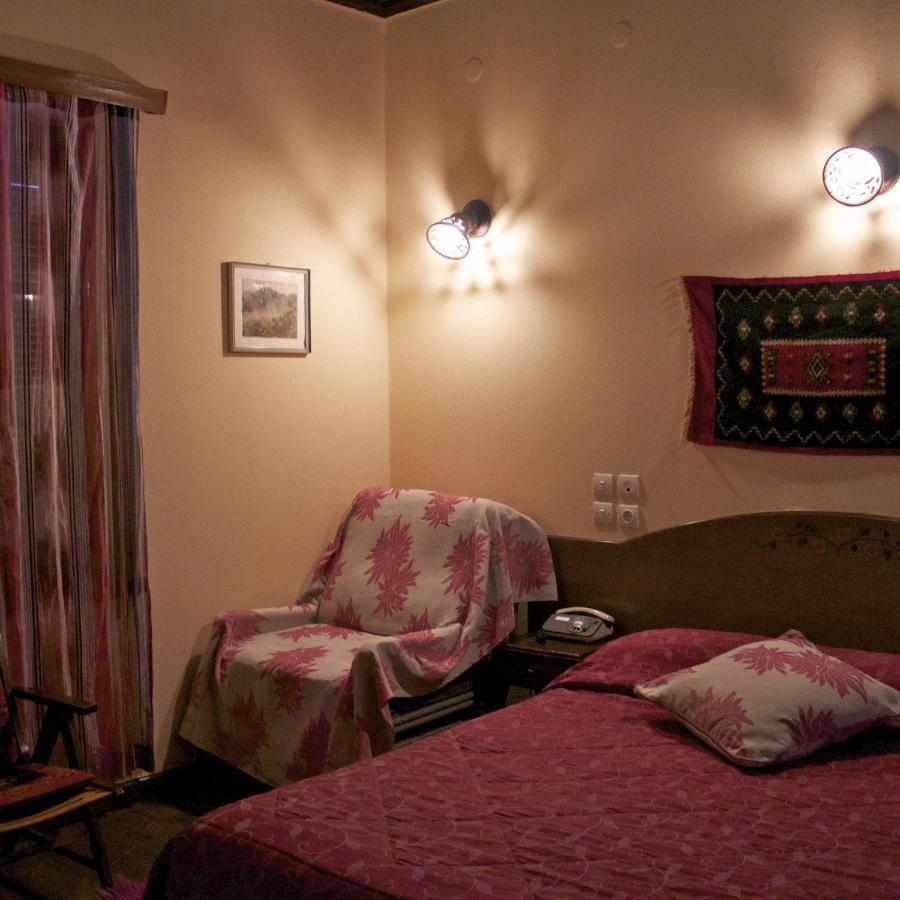Hotel Galaxias ميتسوفو الغرفة الصورة